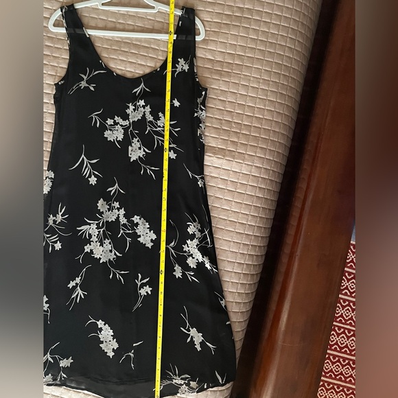 MaxMara tank dress with matching wrap top. - Picture 4 of 8